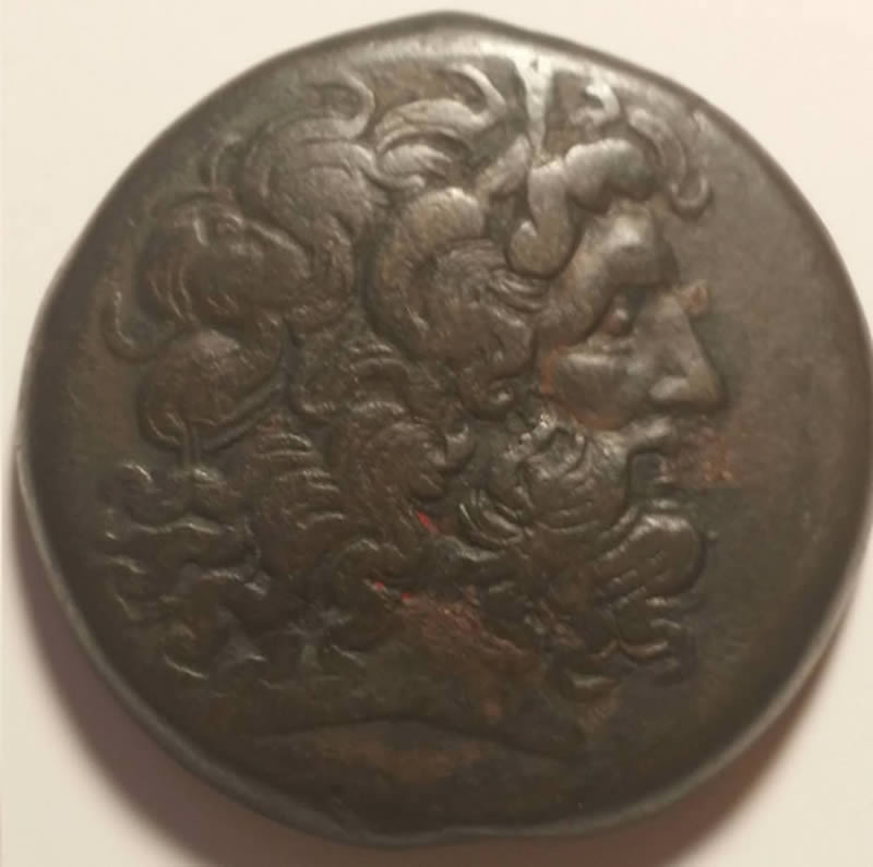 Need-Help-Identifying-This-Ancient-Coin-42mm-Large-Ae-Coin